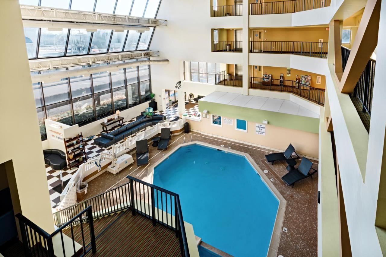 The Atrium Resort, Virginia Beach By Vacatia المظهر الخارجي الصورة