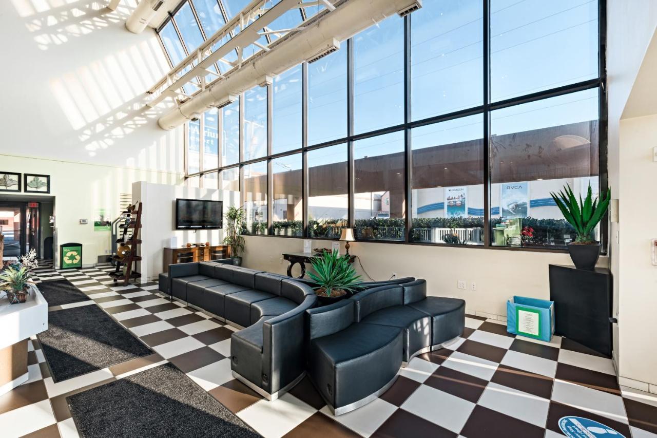 The Atrium Resort, Virginia Beach By Vacatia المظهر الخارجي الصورة